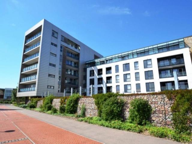 Alderney House, Prospect Place. 1 bed apartment to rent £1,100 pcm £254 pw