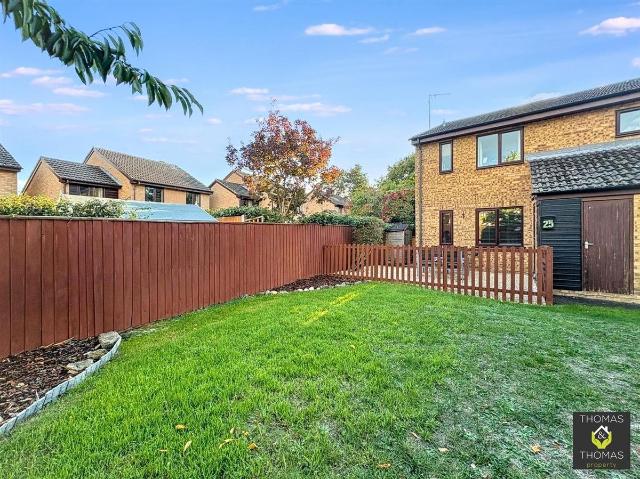 Alders Green, Gloucester GL2, 1 bed maisonette to rent, £800 pcm | PrimeLocation