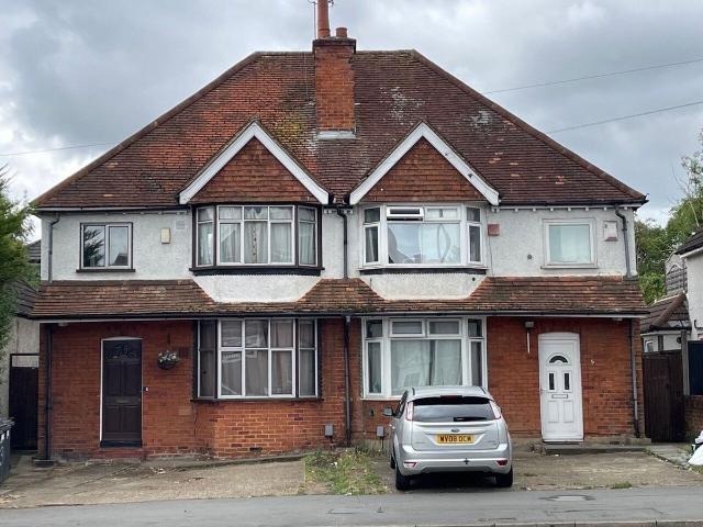 Aldershot Road, Guildford GU2, 5 bed property to rent, £3,500 pcm | PrimeLocation