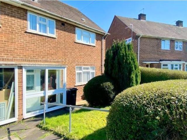 Aldersley Road, Wolverhampton WV6, 3 bed property to rent, £1,175 pcm | PrimeLocation
