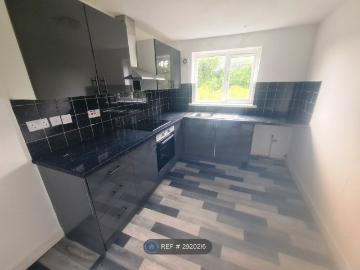 Alderwood Avenue, Liverpool L24, 3 bed flat to rent, £695 pcm | PrimeLocation
