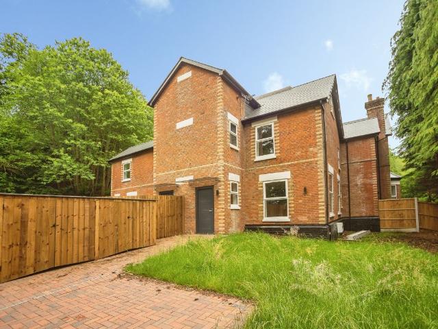 Aldon Lane, West Malling ME19, 3 bed semi detached house to rent, £2,100 pcm | PrimeLocation