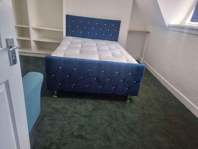 Aldridge Road, Perry Barr B42 8 bed house share to rent £550 pcm £127 pw