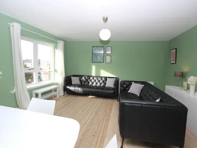 Alexander Crescent, Glasgow, G5