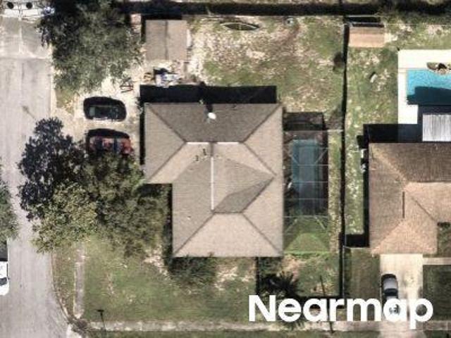 Alexander Dr
