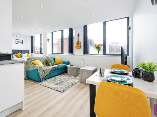 Alexander House, 94 Talbot Road, Old Trafford, Manchester M16, 1 bed flat to rent, £950 pcm | PrimeLocation