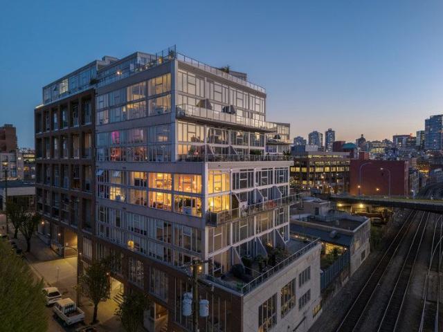 Alexander Street