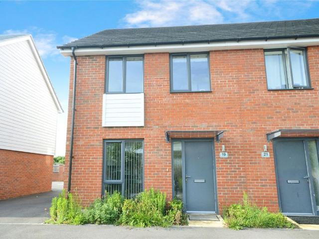 Alexander Turner Close, Reading RG1, 2 bed semi detached house to rent, £1,800 pcm | PrimeLocation