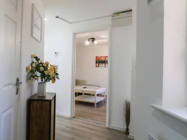 Alexandra Close, London, SE8 5PS, United Kingdom | 6 bed house for rent #167883641 | Rentberry