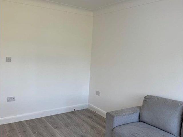 Alexandra Avenue, Harrow HA2, 2 bed flat to rent, £1,850 pcm | PrimeLocation