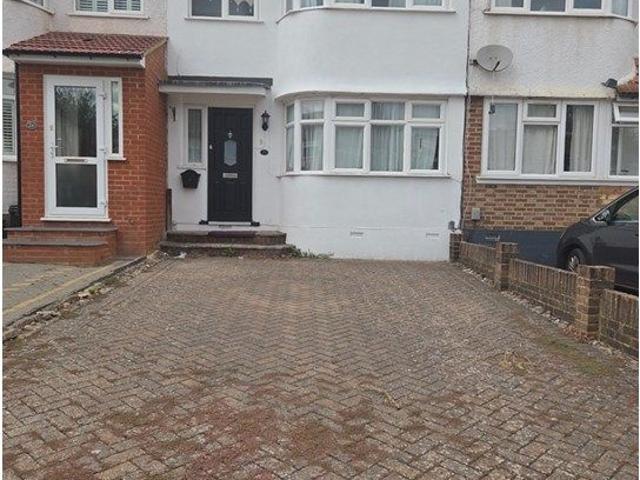 Alexandra Avenue, Sutton SM1, 3 bed terraced house to rent, £2,200 pcm | PrimeLocation