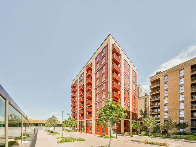 Alexandra Gate, Wood Green, London N8, 2 bed flat to rent, £2,650 pcm | PrimeLocation