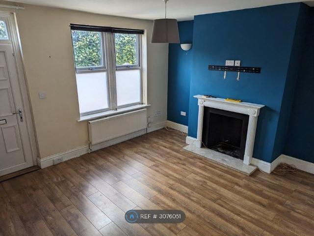 Alexandra Grove, Knaresborough HG5, 2 bed semi detached house to rent, £1,200 pcm | PrimeLocation
