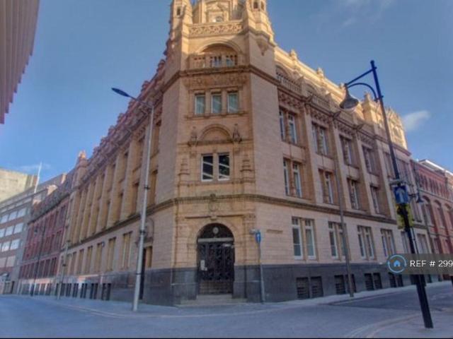Alexandra House, Leicester, LE1 1 bed flat to rent £650 pcm £150 pw