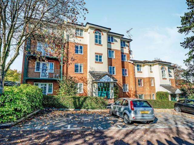 Alexandra Park, Queen Alexandra Road, High Wycombe HP11, 1 bed flat to rent, £1,050 pcm | PrimeLocation