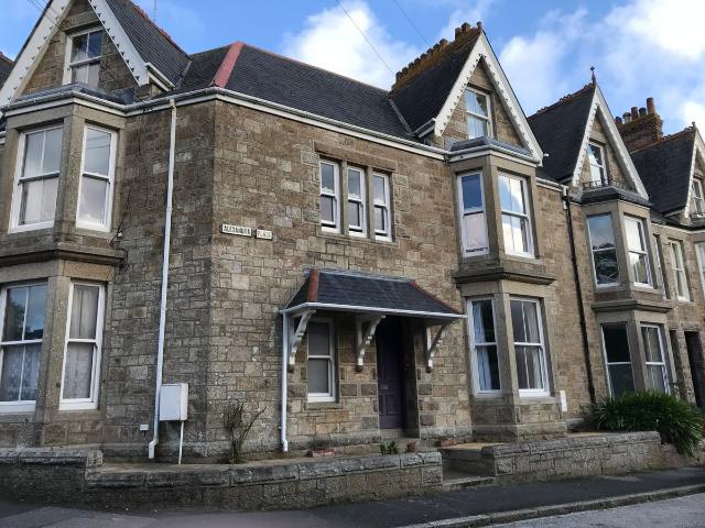 Alexandra Place, Penzance TR18, 1 bed flat to rent, £650 pcm | PrimeLocation