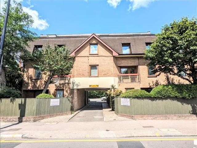 Alexandra Road, Wimbledon SW19, 1 bed flat to rent, £1,700 pcm | PrimeLocation
