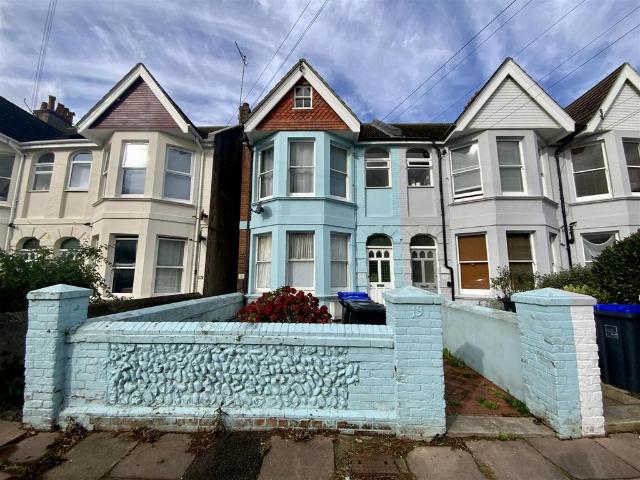 Alexandra Road, Worthing 1 bed flat to rent £950 pcm £219 pw