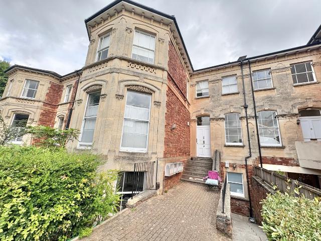 Alexandra Road, Bristol BS8, 2 bed flat to rent, £1,800 pcm | PrimeLocation