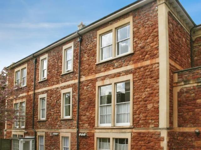 Alexandra Road, Clifton, Bristol BS8, 1 bed flat to rent, £1,350 pcm | PrimeLocation
