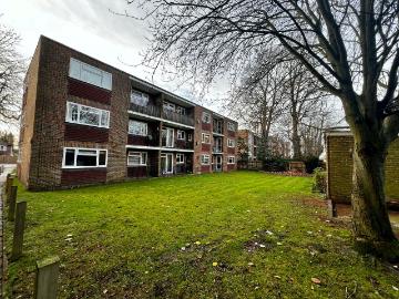 Alexandra Road, Epsom KT17, 1 bed flat to rent, £1,400 pcm | PrimeLocation