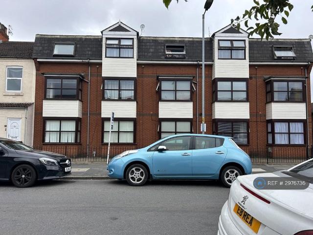 Alexandra Road, Hull, HU5 1 bed flat to rent £725 pcm £167 pw