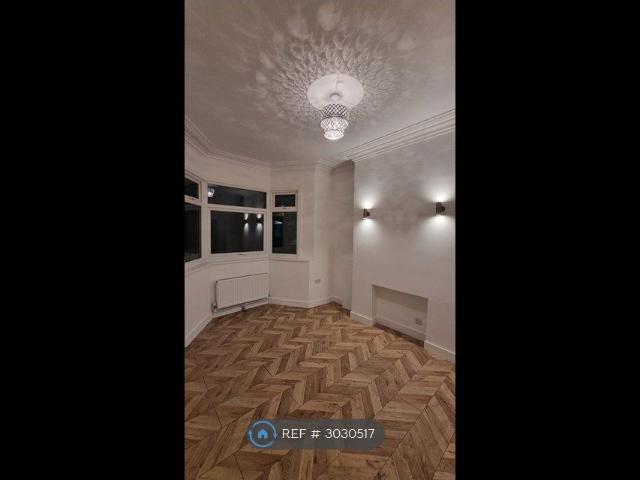Alexandra Road, Hull HU5, 3 bed terraced house to rent, £1,250 pcm | PrimeLocation