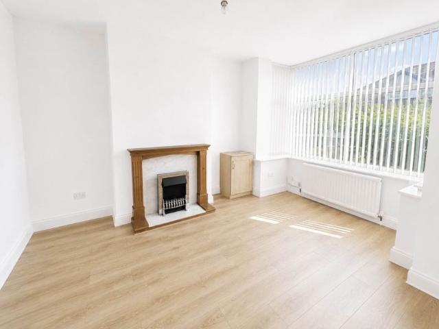 Alexandra Road, Liverpool L23, 3 bed property to rent, £1,400 pcm | PrimeLocation