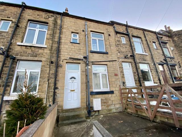 Alexandra Road, Shipley, West Yorkshire BD18, 2 bed flat to rent, £700 pcm | PrimeLocation