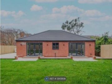 Alexandra Road, Southport PR9, 3 bed bungalow to rent, £1,800 pcm | PrimeLocation