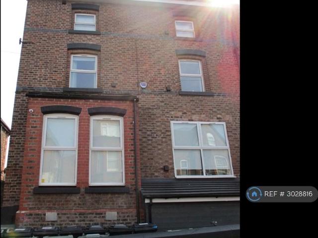 Alexandra Rd, Prenton, CH43 2 bed flat to rent £595 pcm £137 pw