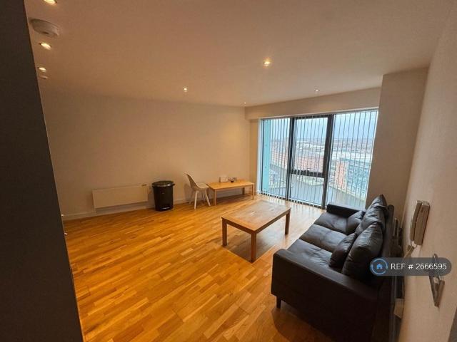 Alexandra Tower, Liverpool, L3 2 bed flat to rent £1,295 pcm £299 pw