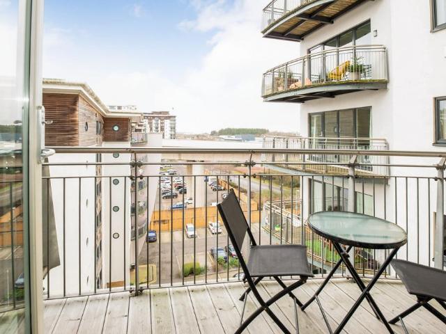Alexandria, Victoria Wharf, Watkiss. 1 bed flat to rent £900 pcm £208 pw