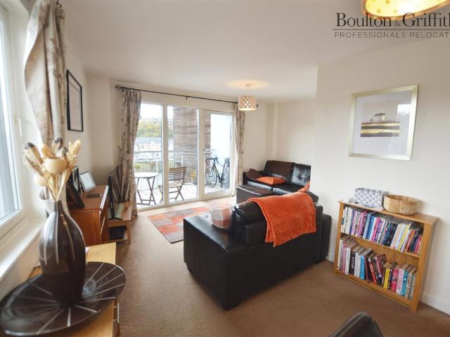 Alexandria, Watkiss Way, Cardiff CF11, 2 bed flat to rent, £1,050 pcm | PrimeLocation