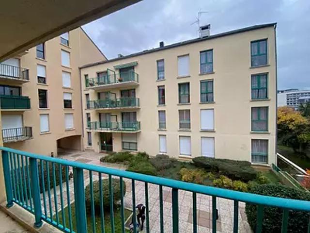 Alençon 61000 Achat / Vente appartement 2 pièces t2 cave balcon
