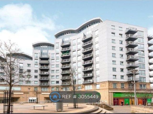 Alencon Link, Basingstoke RG21, 2 bed flat to rent, £1,395 pcm | PrimeLocation