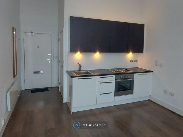 Alencon Link, Basingstoke RG21, Studio to rent, £790 pcm | PrimeLocation