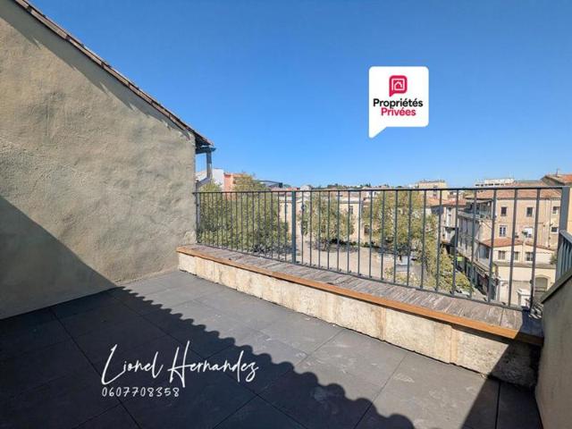 Alès, centre historique: Appartement Duplex d'exception 125 m² Dernier étage Terrasse tropézienne avec vue panoramique