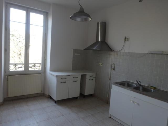 Ales, location appartement deux chambres