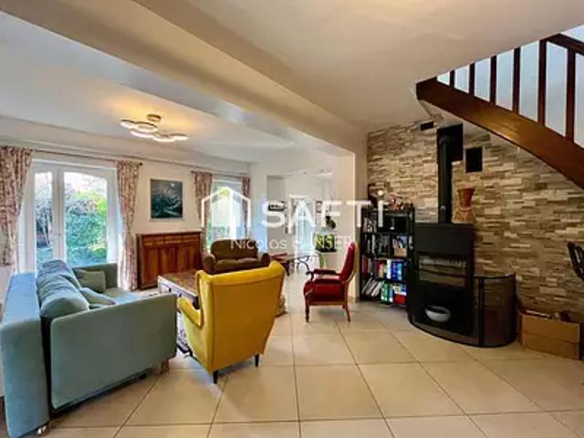 Alès 30100 Achat / Vente maison 7 pièces t7 terrasse