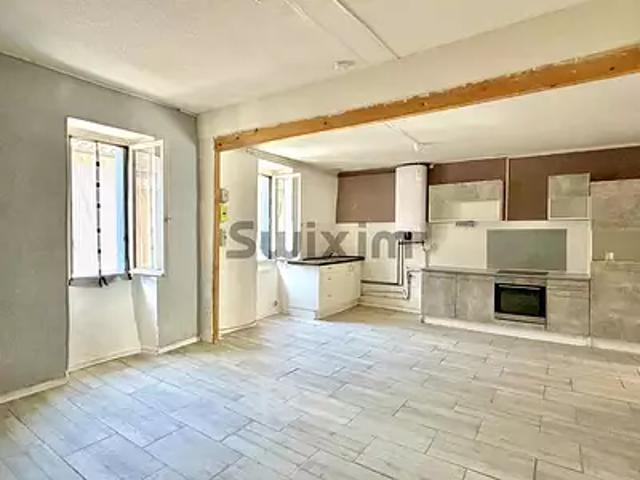 Alès 30100 Achat / Vente appartement 3 pièces t3 au dernier étage