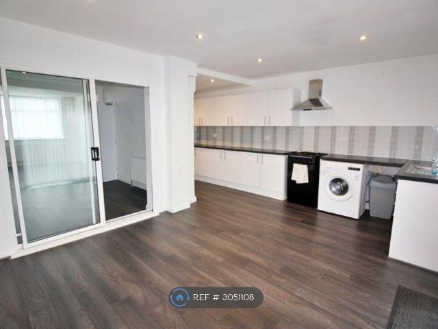 Alfall Road, Coventry CV2, 3 bed terraced house to rent, £1,350 pcm | PrimeLocation