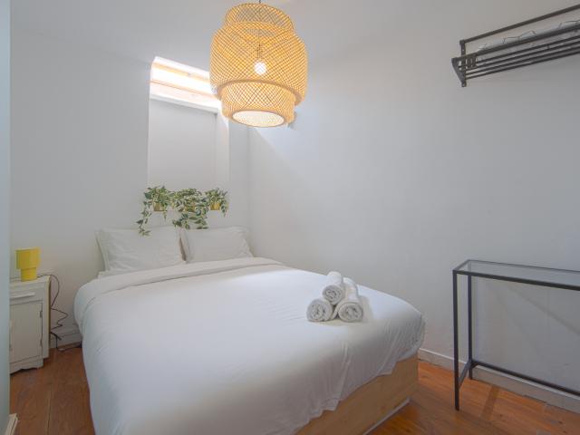 ALFAMA COSY by HOMING