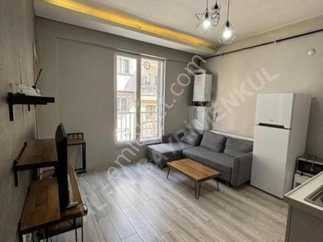 Alfin Gayrimenkul'den Çarşı Merkezde 1+1 Eşyalı Kiralık Daire