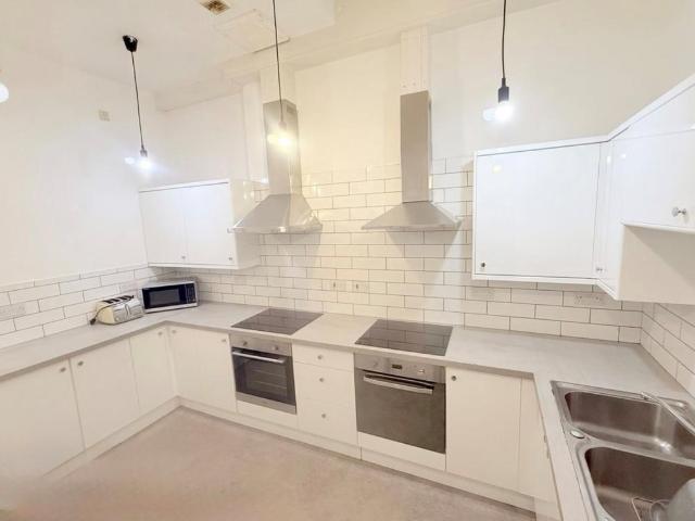Alfreton Road 7 Bed Bills Inc. 7 bed house to rent £3,120 pcm £720 pw
