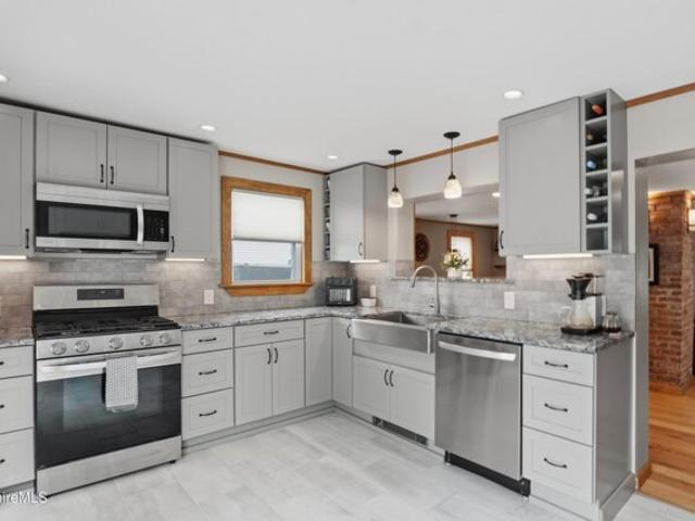 Alger St, Adams, Home For Sale
