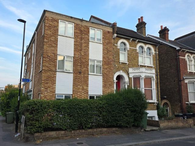 Algernon Road, London, Greater London SE13, 2 bed maisonette to rent, £1,900 pcm | PrimeLocation
