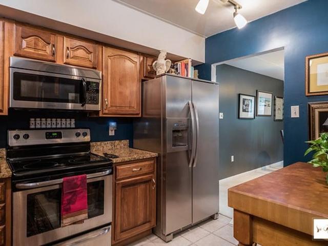 Algonquin Apartments 1 Bedroom Apartment for Rent at 55 S Gore Ave, Webster Groves, MO 63119 Webster Groves