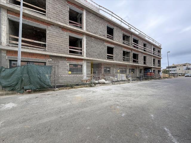Algoz T2 Em Construção Logradouro Privado 155m² Algoz e Tunes