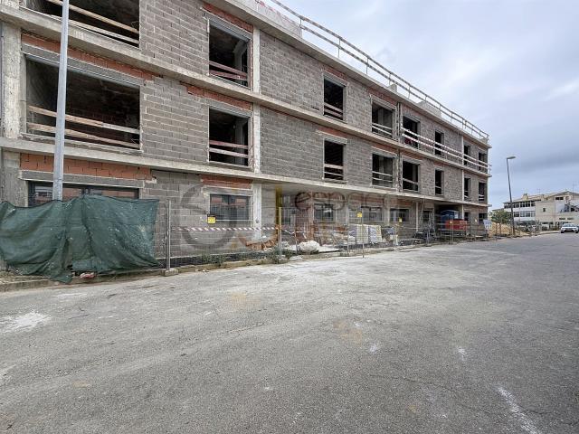 Algoz T2 Em Construção Logradouro Privado 166m² Algoz e Tunes